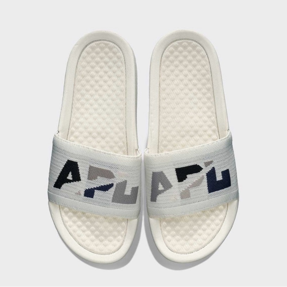 APL Techloom Slide in Ivory/Cement/Black NWT